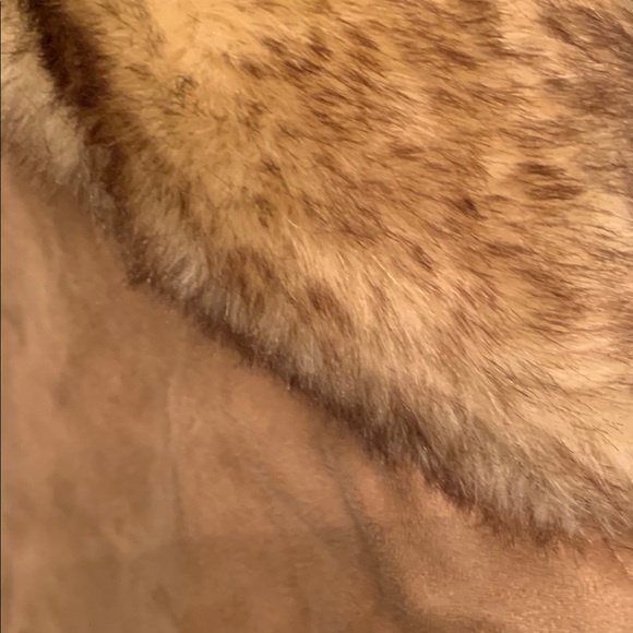 Faux Fur Reversible Vest - Tan - Picture 8 of 8